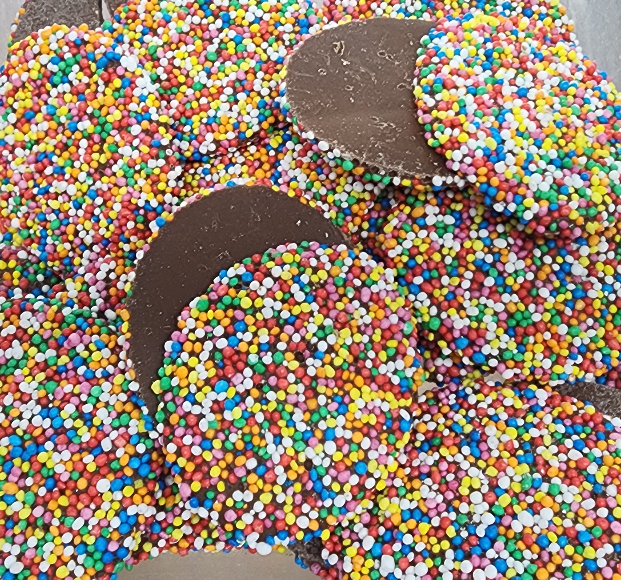 Giant Milk Chocolate Freckles-200g