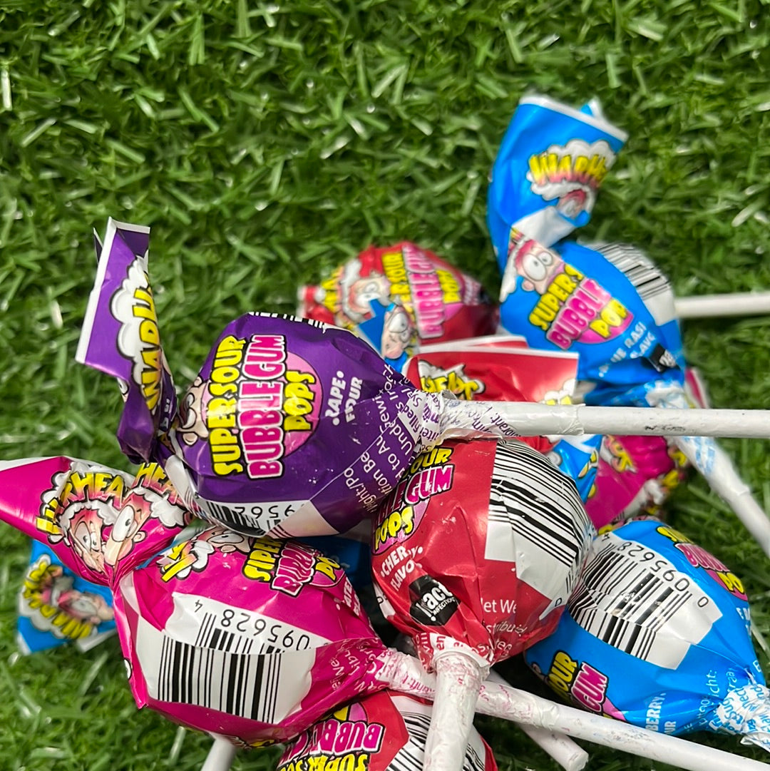 Warheads - Super Sour Bubblegum Pops