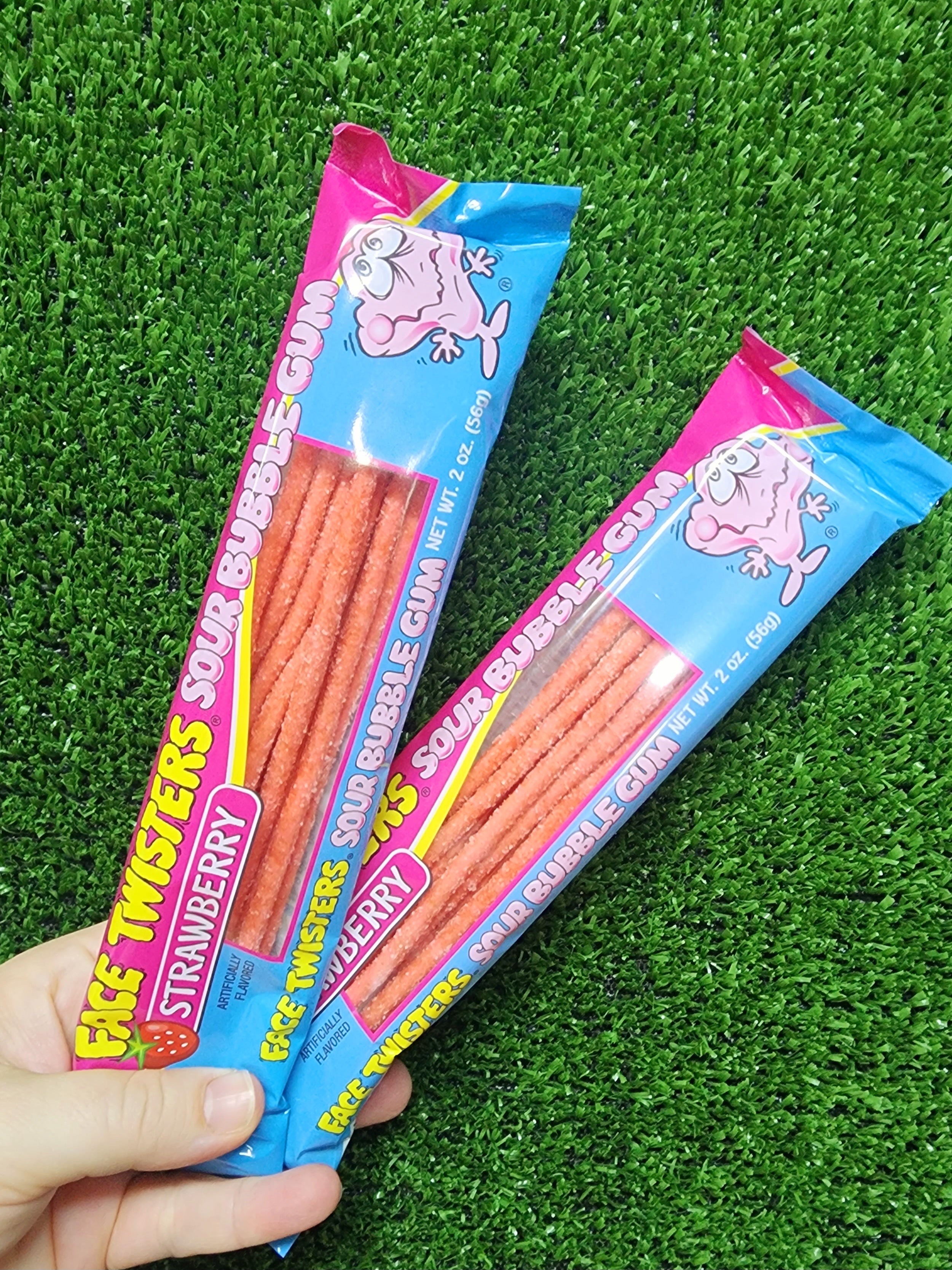 Face Twisters Sour Bubblegum- Strawberry